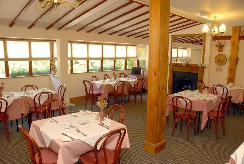 Hopbine House Bed & Breakfast Херфорд Екстериор снимка