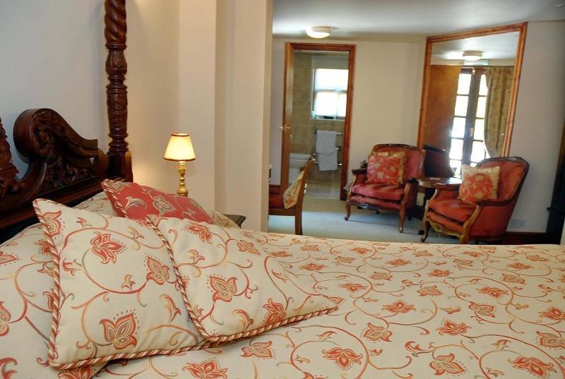 Hopbine House Bed & Breakfast Херфорд Екстериор снимка